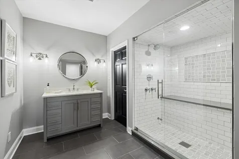 10 Bordeaux Court Oakwood Hills IL 60013