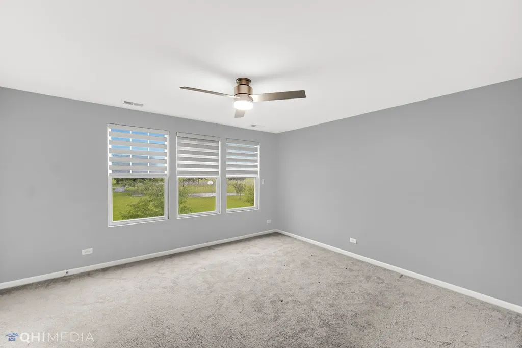 597 Watercress Drive Aurora IL 60504