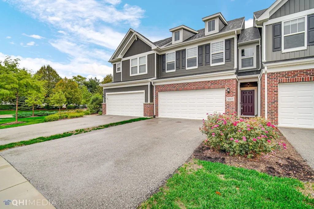 597 Watercress Drive Aurora IL 60504