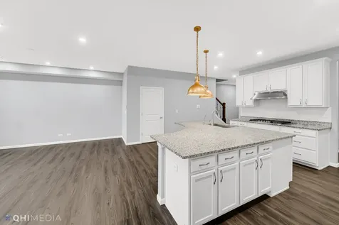 597 Watercress Drive Aurora IL 60504