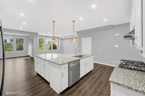 597 Watercress Drive Aurora IL 60504