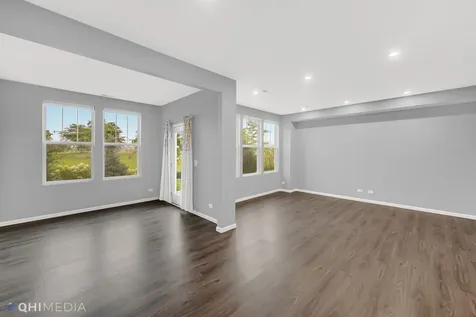 597 Watercress Drive Aurora IL 60504