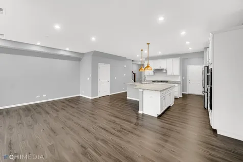 597 Watercress Drive Aurora IL 60504