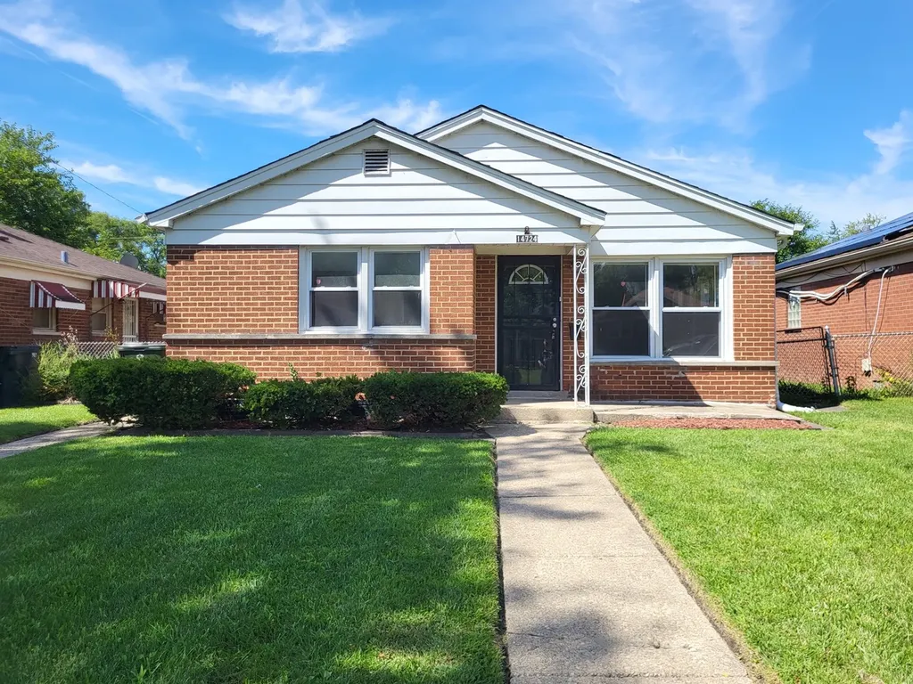 14724 Michigan Avenue Dolton IL 60419