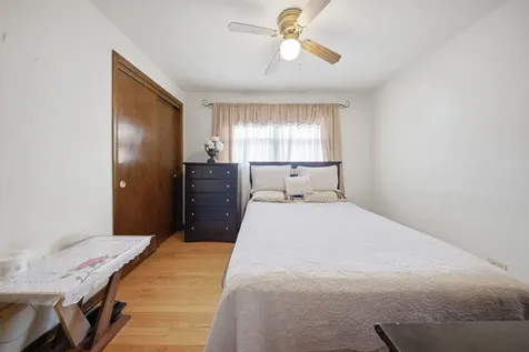 558 Manistee Avenue Calumet City IL 60409
