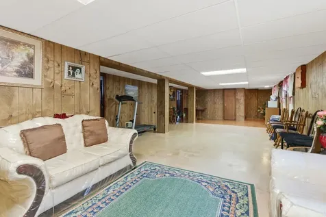 558 Manistee Avenue Calumet City IL 60409