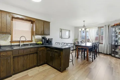 558 Manistee Avenue Calumet City IL 60409