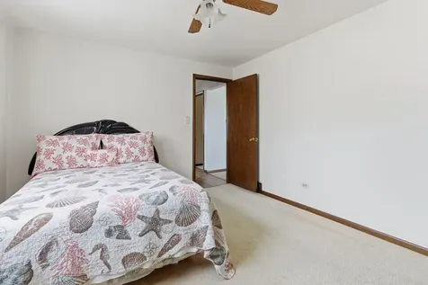 558 Manistee Avenue Calumet City IL 60409