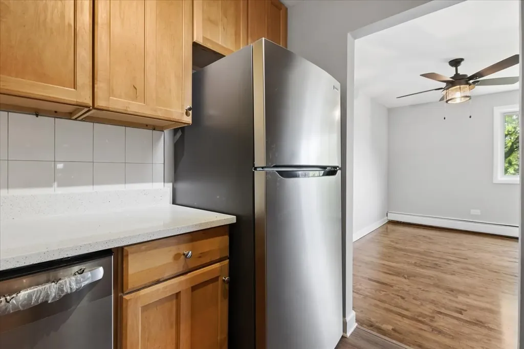 1415 West Pratt Boulevard Chicago IL 60626