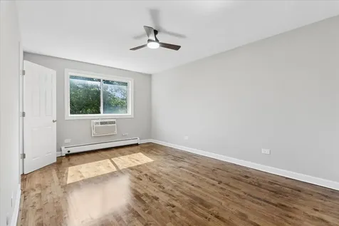1415 West Pratt Boulevard Chicago IL 60626