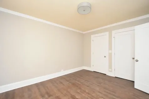 817 West Lakeside Place Chicago IL 60640