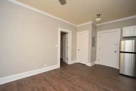 817 West Lakeside Place Chicago IL 60640