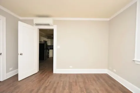 817 West Lakeside Place Chicago IL 60640