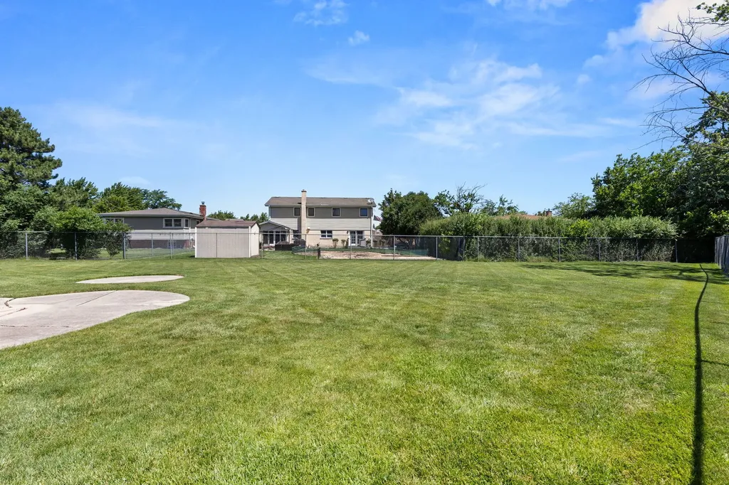 3N445 Jill Court Elmhurst IL 60126