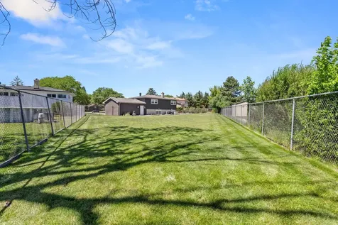 3N445 Jill Court Elmhurst IL 60126