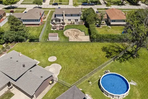 3N445 Jill Court Elmhurst IL 60126
