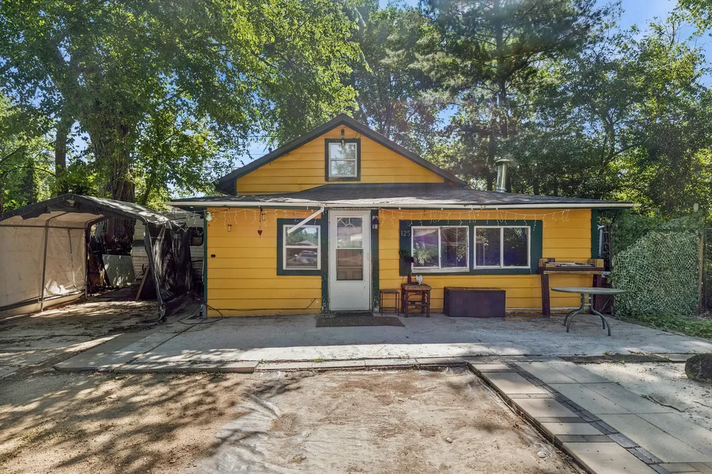 125 Sunnyside Avenue Crystal Lake IL 60014