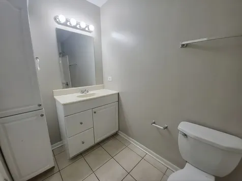 121 Highmoor Drive Round Lake Park IL 60073