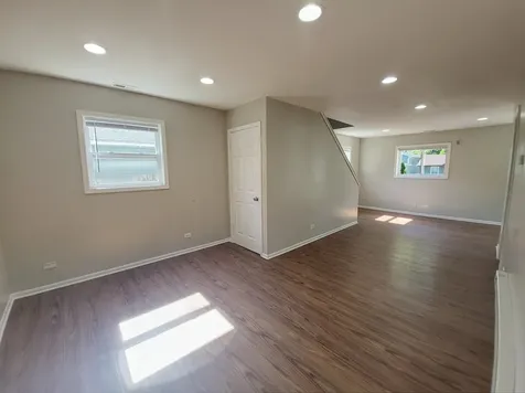 121 Highmoor Drive Round Lake Park IL 60073