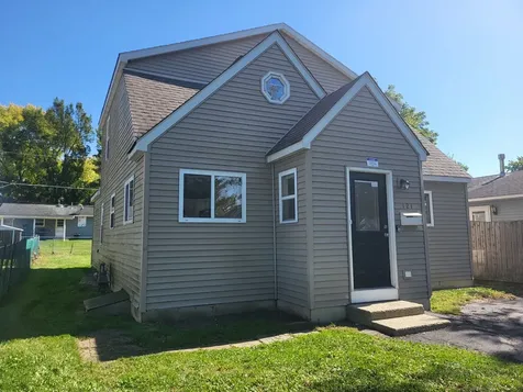 121 Highmoor Drive Round Lake Park IL 60073