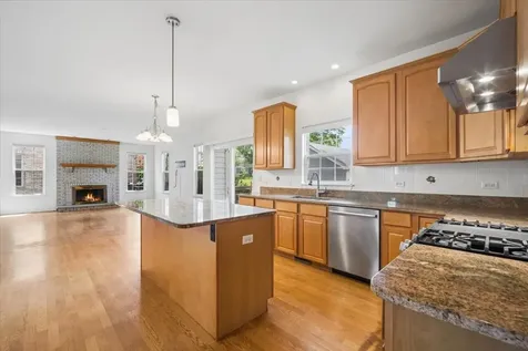 206 South Western Avenue Bartlett IL 60103