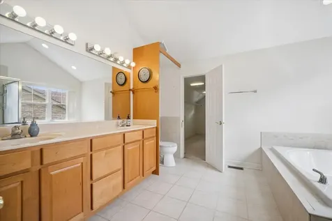 206 South Western Avenue Bartlett IL 60103