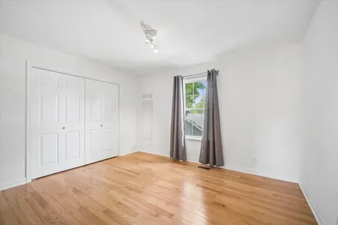 206 South Western Avenue Bartlett IL 60103