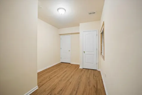206 South Western Avenue Bartlett IL 60103