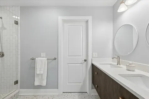 1436 Lawrence Avenue Lake Forest IL 60045
