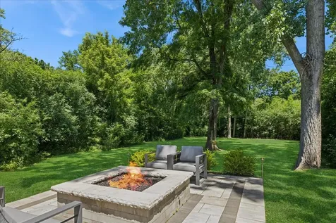 1436 Lawrence Avenue Lake Forest IL 60045