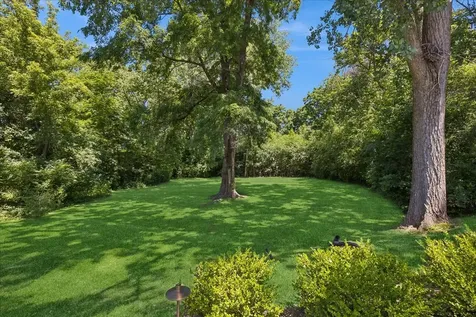 1436 Lawrence Avenue Lake Forest IL 60045