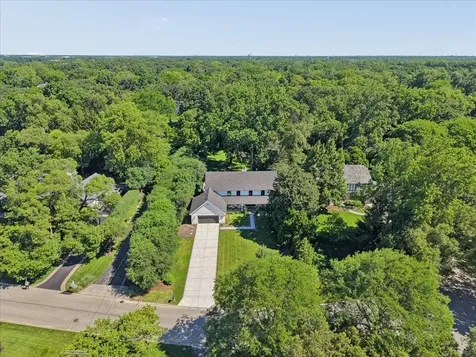 1436 Lawrence Avenue Lake Forest IL 60045