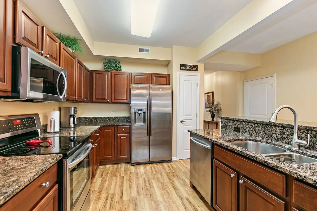 12587 Rock Island Trail Huntley IL 60142