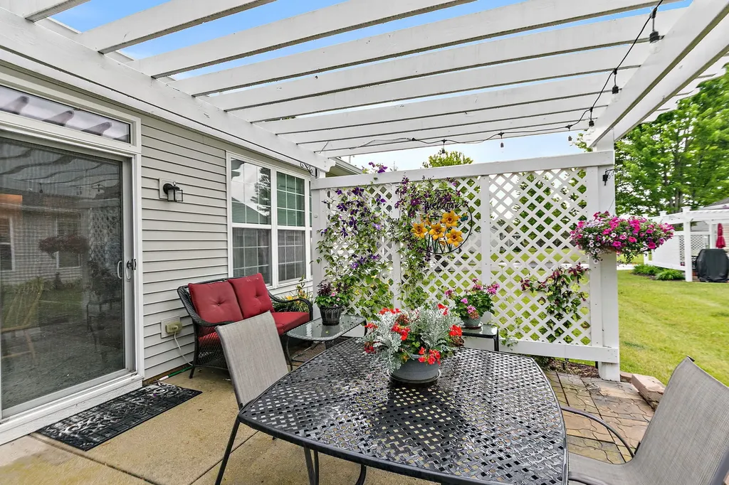 12587 Rock Island Trail Huntley IL 60142