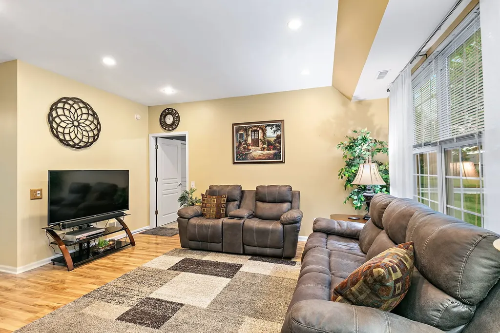 12587 Rock Island Trail Huntley IL 60142