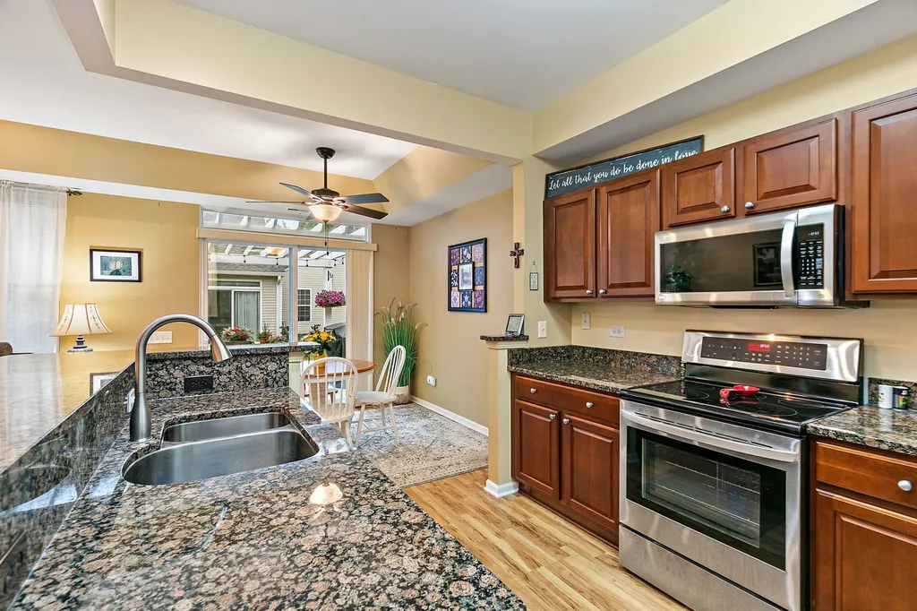 12587 Rock Island Trail Huntley IL 60142