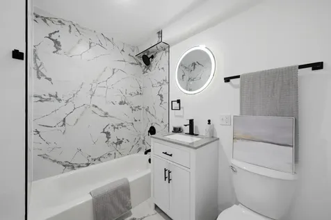 8742 South Wabash Avenue Chicago IL 60619