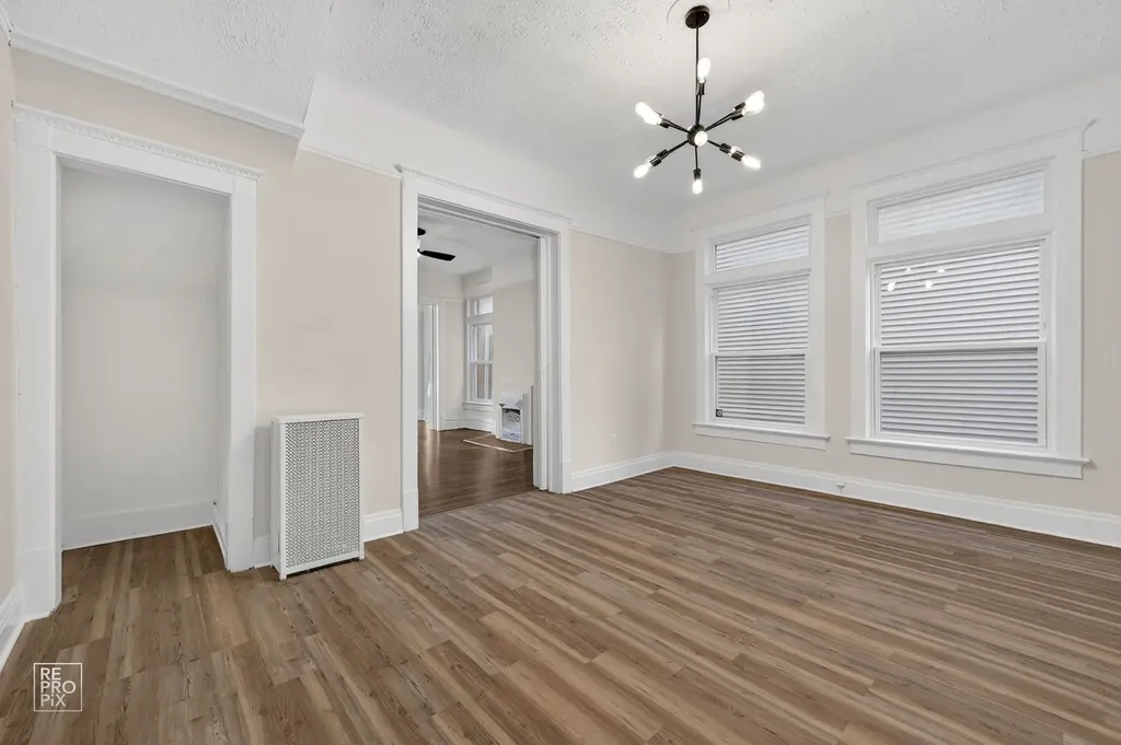 4754 South Langley Avenue Chicago IL 60615