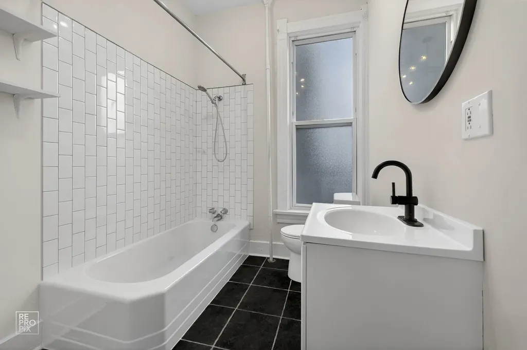 4754 South Langley Avenue Chicago IL 60615