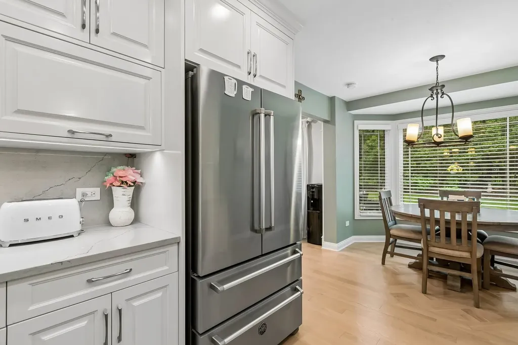 25 Melrose Street Westmont IL 60559