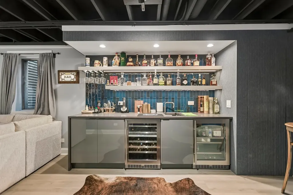 25 Melrose Street Westmont IL 60559