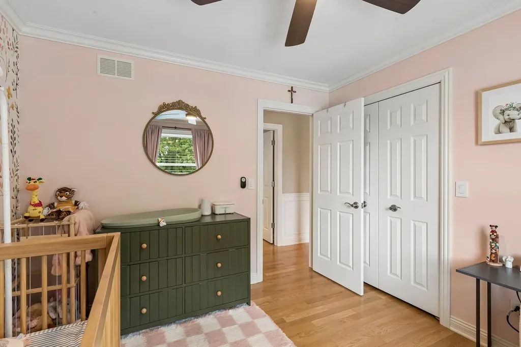 25 Melrose Street Westmont IL 60559