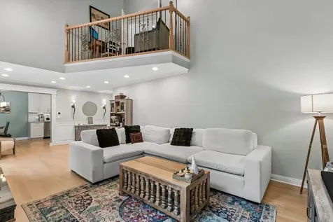 25 Melrose Street Westmont IL 60559