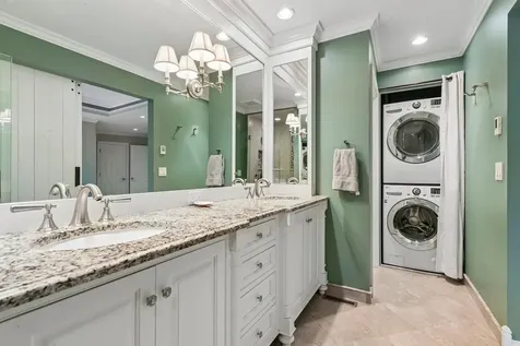 25 Melrose Street Westmont IL 60559