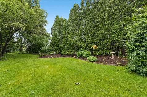 25 Melrose Street Westmont IL 60559