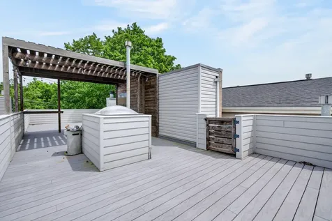 2641 North Marshfield Avenue Chicago IL 60614