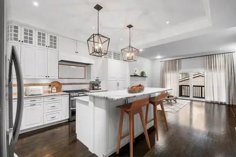 2641 North Marshfield Avenue Chicago IL 60614
