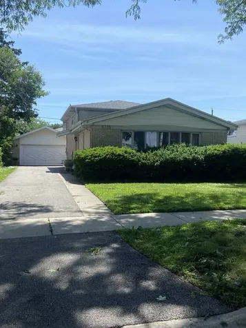 9715 Le Claire Avenue Skokie IL 60077