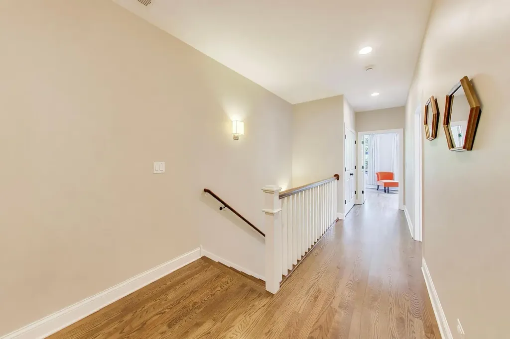 2439 West Moffat Street Chicago IL 60647