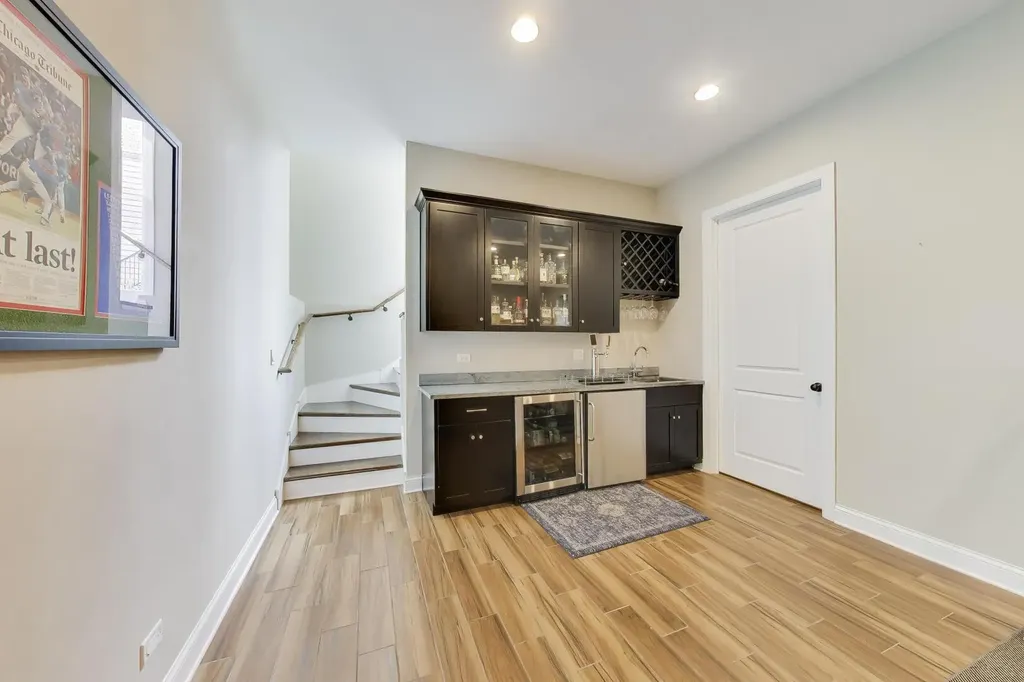 2439 West Moffat Street Chicago IL 60647